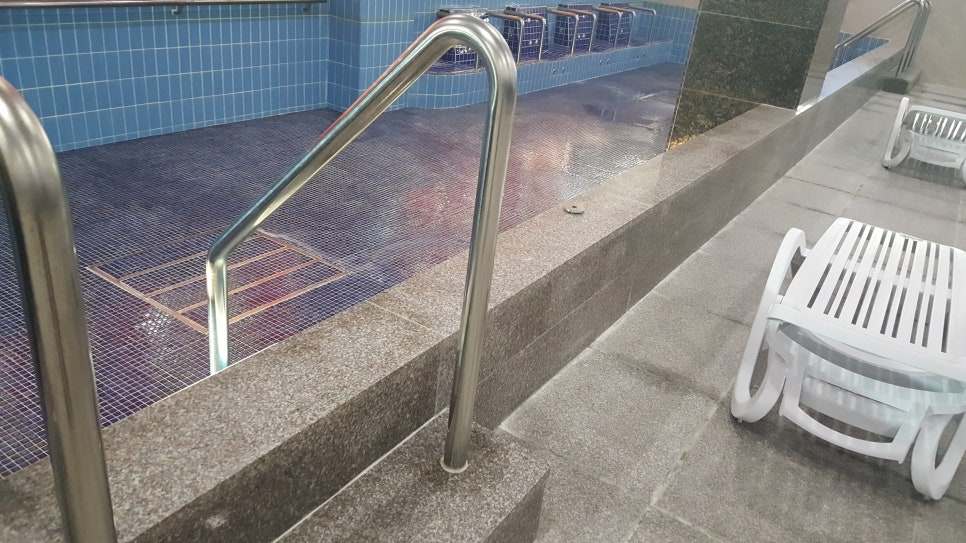 탕 주변 2